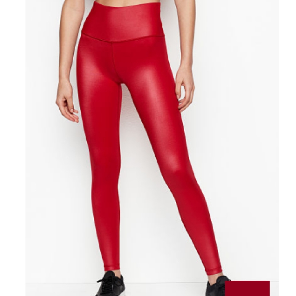 Victoria's Secret Knockout Shine 7/8 Tight | Sz M